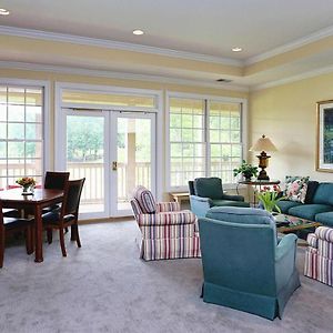 The Inn At Governors Club